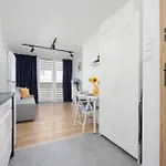 Center Affordable & Cozy By Renters