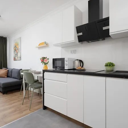 Apartamento Cosy In The Centre Of By Renters *