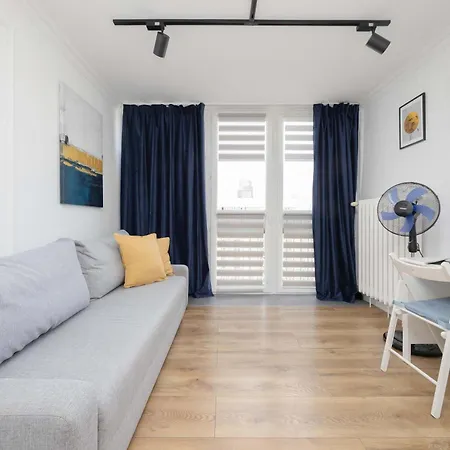 Center Affordable & Cozy By Renters