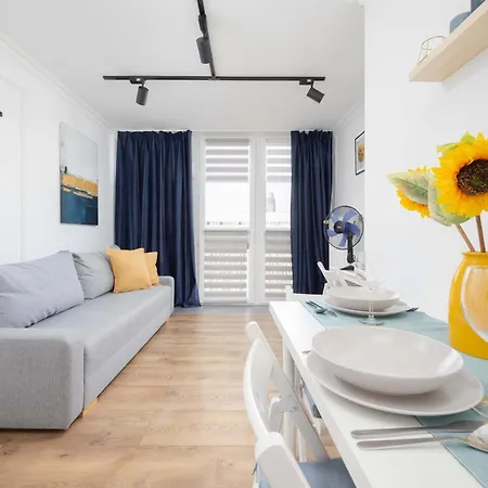 Cosy In The Centre Of By Renters Warsaw