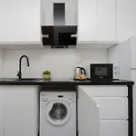 Center Affordable & Cozy By Renters * Varsovie