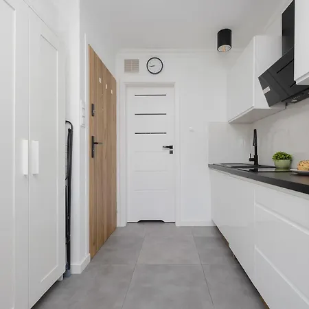 Apartament Center Affordable & Cozy By Renters
