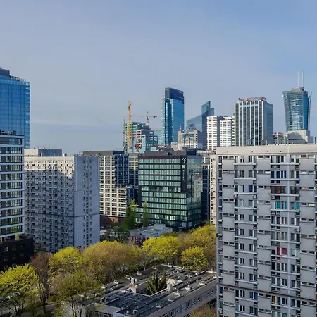 Center Affordable & Cozy By Renters Warszawa